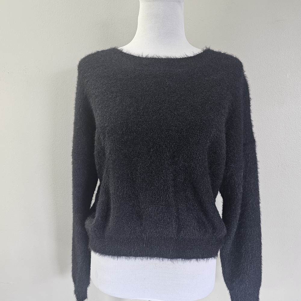 Elegant Black Fuzzy Crew Neck Sweater
